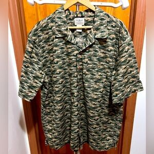 LL Bean Men’s short sleeve shirt with pocket NWOT brand new